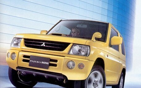 Mitsubishi Pajero Mini II, 2000 год, 449 000 рублей, 1 фотография