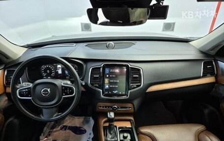 Volvo XC90 II рестайлинг, 2019 год, 3 800 000 рублей, 5 фотография