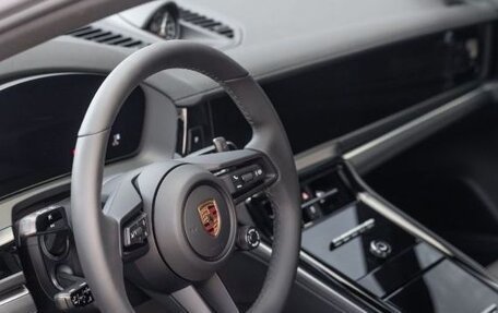 Porsche Panamera, 2024 год, 21 200 000 рублей, 14 фотография