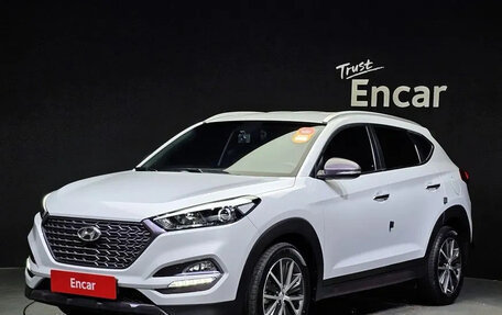 Hyundai Tucson III, 2016 год, 1 700 000 рублей, 2 фотография