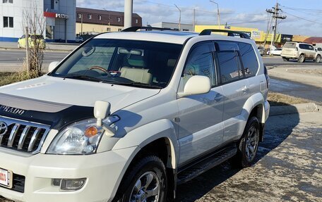 Toyota Land Cruiser Prado 120 рестайлинг, 2004 год, 2 180 000 рублей, 1 фотография