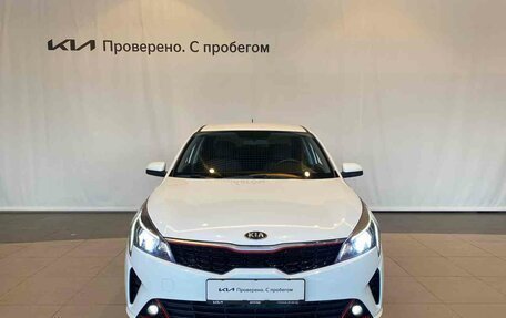 KIA Rio IV, 2020 год, 1 820 000 рублей, 2 фотография