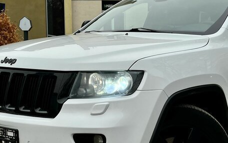 Jeep Grand Cherokee, 2012 год, 1 880 000 рублей, 2 фотография