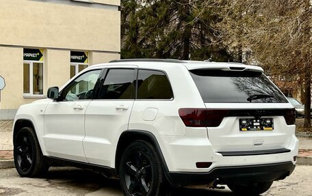 Jeep Grand Cherokee, 2012 год, 1 880 000 рублей, 11 фотография