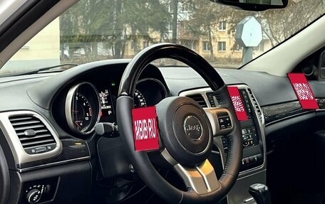 Jeep Grand Cherokee, 2012 год, 1 880 000 рублей, 25 фотография