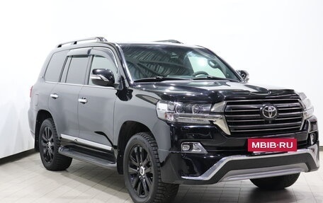 Toyota Land Cruiser 200, 2016 год, 6 400 000 рублей, 2 фотография