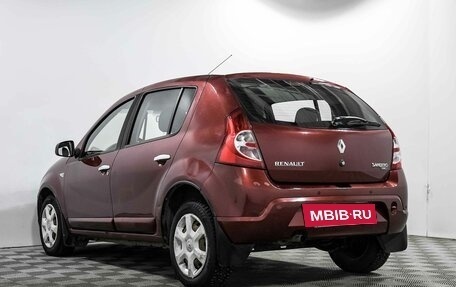 Renault Sandero I, 2011 год, 700 000 рублей, 6 фотография