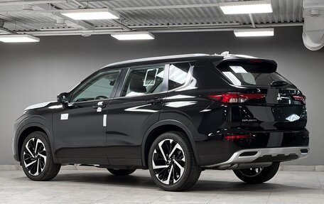 Mitsubishi Outlander, 2023 год, 5 250 000 рублей, 6 фотография