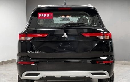 Mitsubishi Outlander, 2023 год, 5 250 000 рублей, 7 фотография