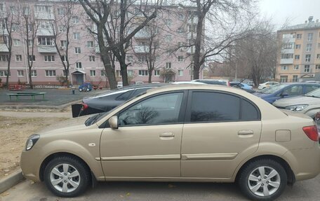 KIA Rio II, 2009 год, 630 000 рублей, 2 фотография