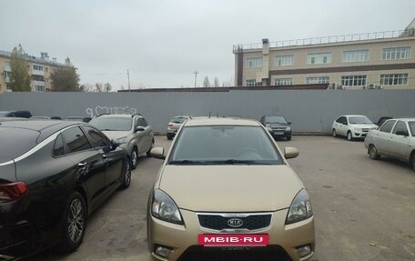 KIA Rio II, 2009 год, 630 000 рублей, 3 фотография