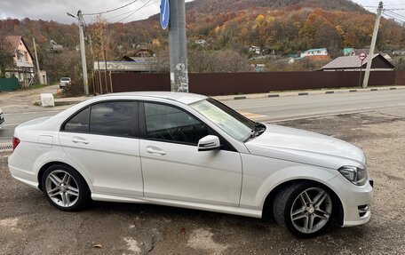 Mercedes-Benz C-Класс, 2013 год, 2 100 000 рублей, 2 фотография