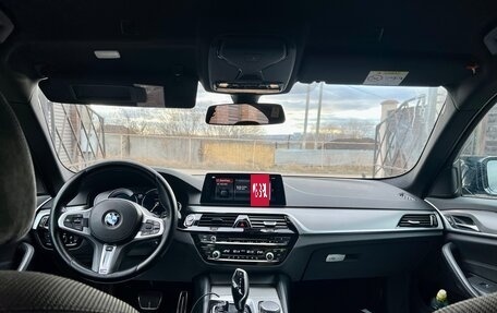 BMW 5 серия, 2017 год, 4 050 000 рублей, 9 фотография