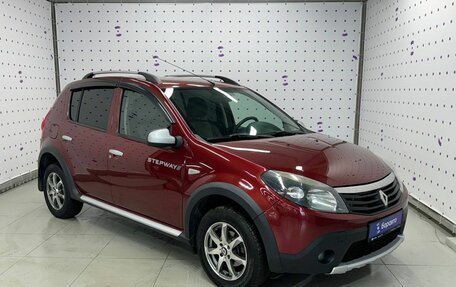 Renault Sandero I, 2013 год, 855 000 рублей, 2 фотография