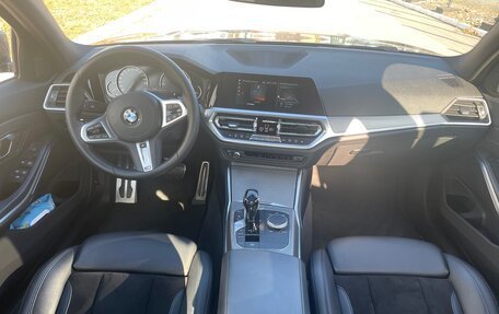 BMW 3 серия, 2019 год, 3 850 000 рублей, 12 фотография