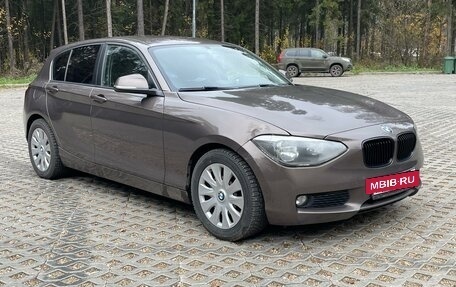 BMW 1 серия, 2013 год, 1 300 000 рублей, 3 фотография