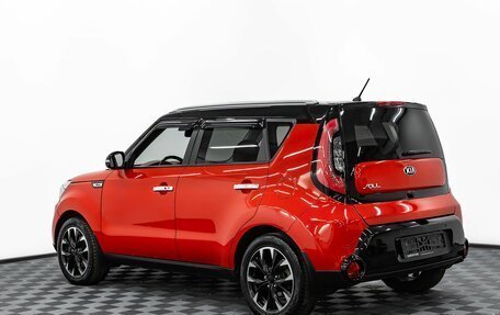 KIA Soul II рестайлинг, 2015 год, 1 345 000 рублей, 5 фотография