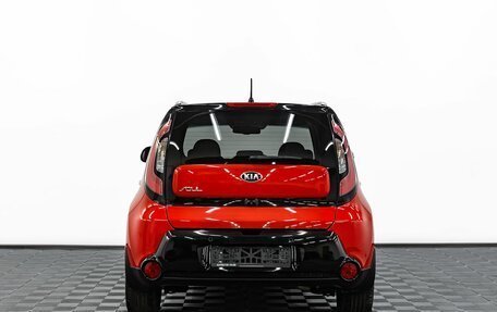 KIA Soul II рестайлинг, 2015 год, 1 345 000 рублей, 6 фотография