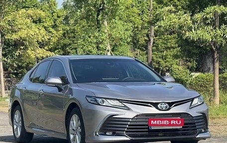 Toyota Camry, 2021 год, 2 450 000 рублей, 2 фотография