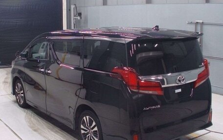 Toyota Alphard III, 2021 год, 4 200 000 рублей, 5 фотография