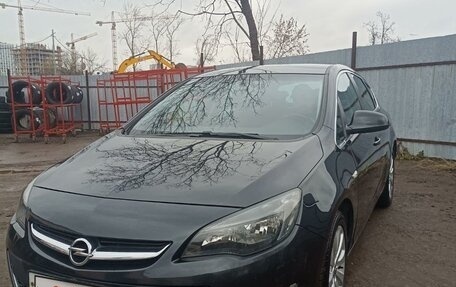 Opel Astra J, 2014 год, 815 000 рублей, 2 фотография