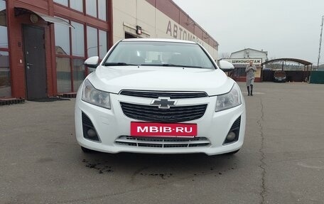 Chevrolet Cruze II, 2015 год, 800 000 рублей, 5 фотография