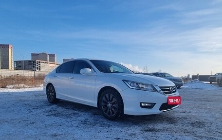 Honda Accord IX рестайлинг, 2013 год, 2 020 000 рублей, 1 фотография