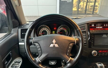 Mitsubishi Pajero IV, 2013 год, 2 250 000 рублей, 14 фотография