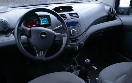 Chevrolet Spark III, 2011 год, 630 000 рублей, 6 фотография