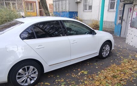 Volkswagen Jetta VI, 2016 год, 1 420 000 рублей, 10 фотография