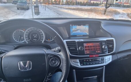 Honda Accord IX рестайлинг, 2013 год, 2 020 000 рублей, 28 фотография