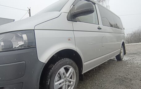 Volkswagen Transporter T5 рестайлинг, 2010 год, 1 700 000 рублей, 5 фотография