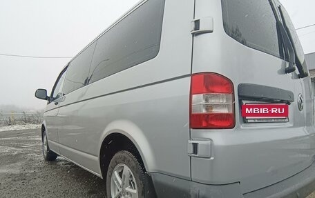 Volkswagen Transporter T5 рестайлинг, 2010 год, 1 700 000 рублей, 8 фотография