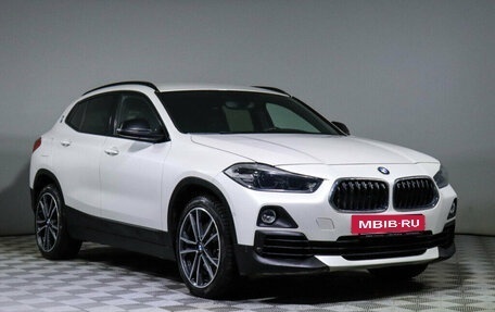 BMW X2, 2018 год, 2 550 000 рублей, 3 фотография