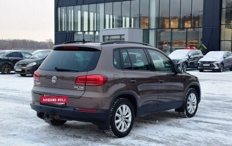 Volkswagen Tiguan I, 2015 год, 1 767 000 рублей, 3 фотография