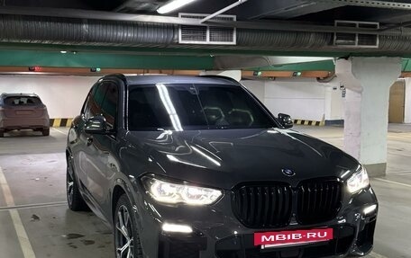 BMW X5, 2021 год, 8 900 000 рублей, 2 фотография