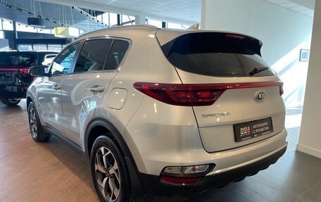 KIA Sportage IV рестайлинг, 2019 год, 2 350 000 рублей, 4 фотография