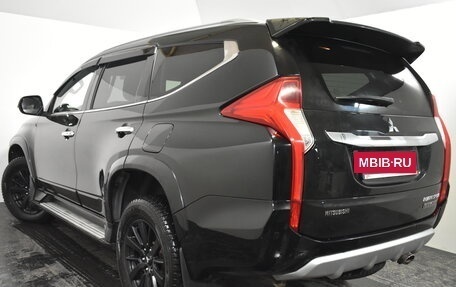 Mitsubishi Pajero Sport III рестайлинг, 2019 год, 3 299 000 рублей, 6 фотография