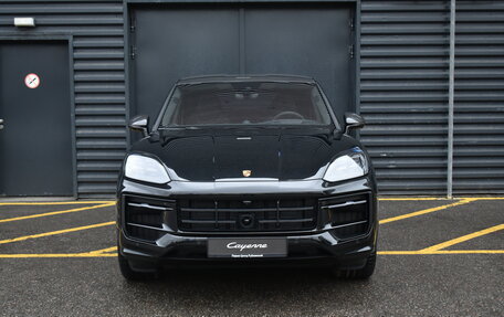 Porsche Cayenne III, 2024 год, 26 990 000 рублей, 2 фотография