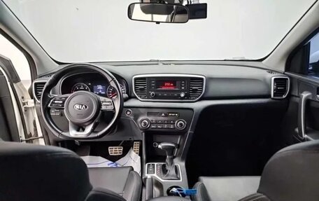 KIA Sportage IV рестайлинг, 2020 год, 2 188 782 рублей, 12 фотография