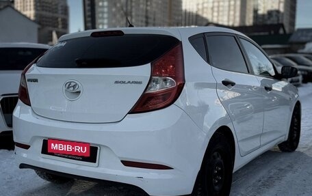 Hyundai Solaris II рестайлинг, 2014 год, 880 000 рублей, 4 фотография