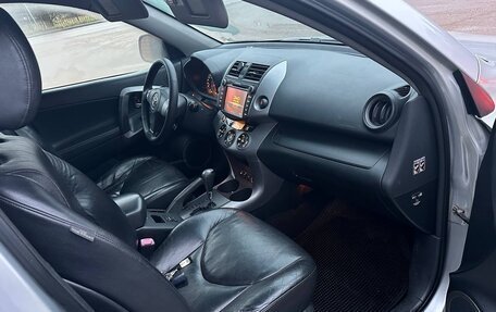 Toyota RAV4, 2006 год, 1 020 000 рублей, 16 фотография