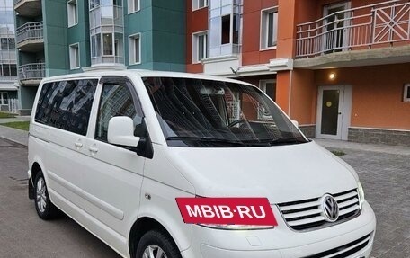 Volkswagen Multivan T5, 2009 год, 1 650 000 рублей, 3 фотография