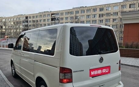 Volkswagen Multivan T5, 2009 год, 1 650 000 рублей, 7 фотография