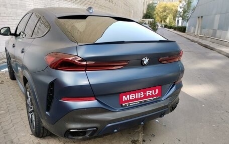 BMW X6, 2022 год, 11 000 000 рублей, 2 фотография