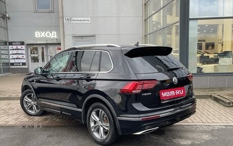 Volkswagen Tiguan II, 2019 год, 3 фотография