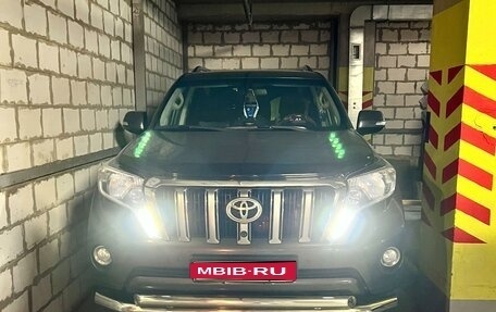 Toyota Land Cruiser Prado 150 рестайлинг 2, 2014 год, 4 270 000 рублей, 1 фотография