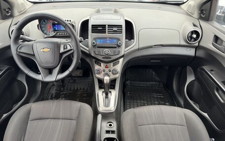 Chevrolet Aveo III, 2012 год, 549 990 рублей, 8 фотография