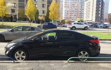 Hyundai Elantra V, 2012 год, 1 290 000 рублей, 2 фотография