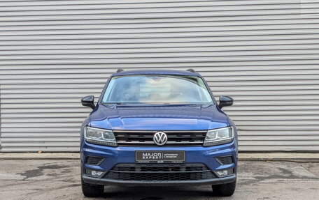 Volkswagen Tiguan II, 2019 год, 2 635 000 рублей, 2 фотография